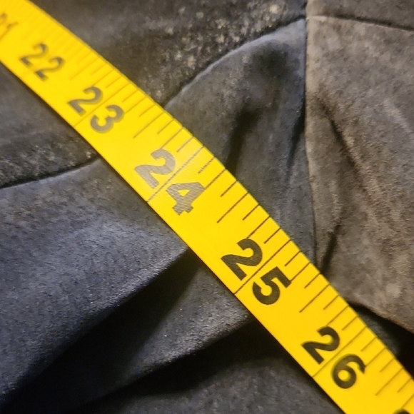 Danier Black Suede Bomber Jacket - Picture 12 of 12